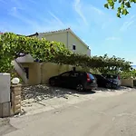Apartman Andjelka-6 By Interhome Trogir