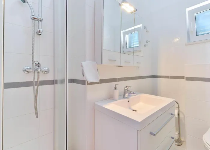Apartman Andjelka-6 By Interhome Trogir