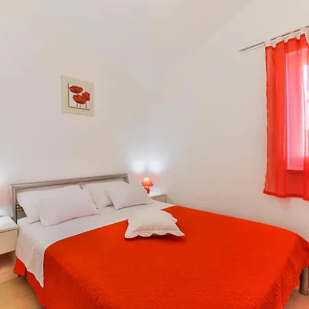 Andjelka-6 By Interhome *