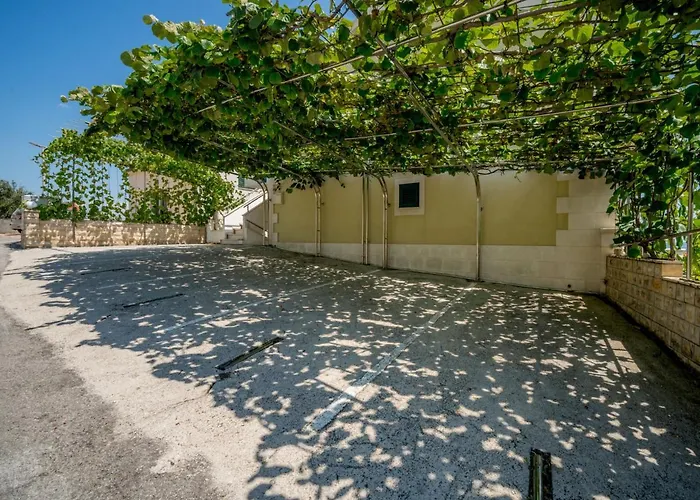 Andjelka-6 By Interhome Trogir