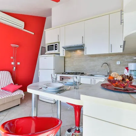 Apartman Andjelka-6 By Interhome Trogir