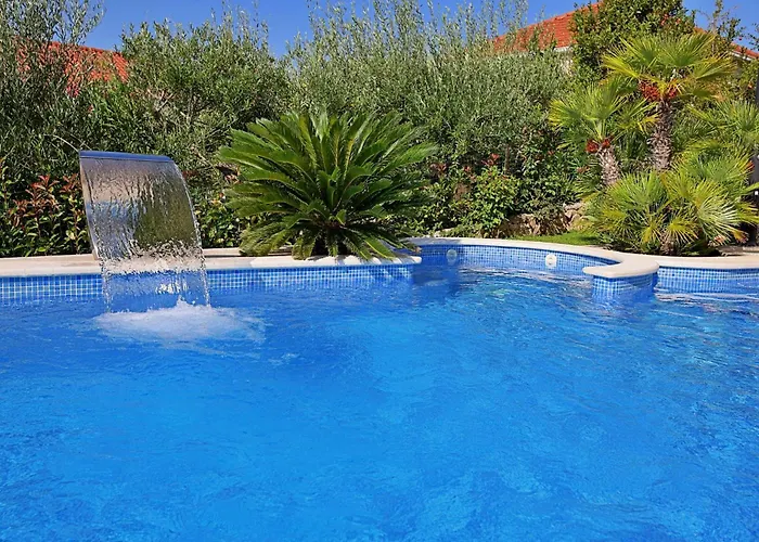 Andjelka-6 By Interhome *